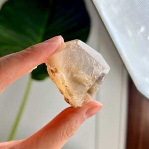 Grade AAA Natural Rutile Amphibole Quartz, Angel Phantom Quartz - from Taquaraçu de Minas, Brazil AFC37, 60g