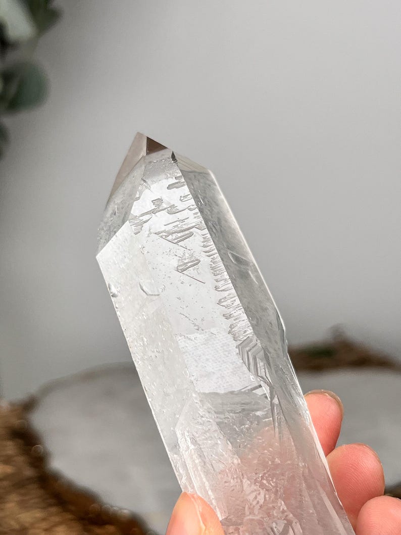 Sing Translucent AA+ Natural Starbrary Quartz Point, Singing, Diamantina Brazil, LS-19 ...