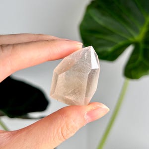 Grade AAA Natural Rutile Amphibole Quartz, Angel Phantom Quartz - from Taquaraçu de Minas, Brazil AFC59, 27g