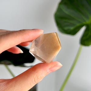 Grade AAA Natural Rutile Amphibole Quartz, Angel Phantom Quartz - from Taquaraçu de Minas, Brazil AFC58, 26g