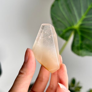 Grade AAA Natural Amphibole Rutile Quartz, Angel Phantom Quartz - from Taquaraçu de Minas, Brazil AFC14, 44g
