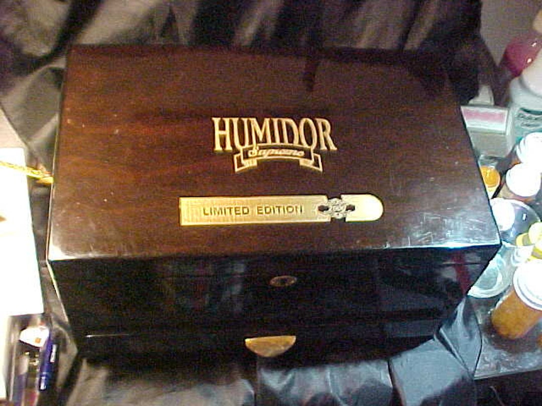 Humidor 16 X 9 1/2 X 8 Humidor Supreme Year 2000 Ltd Edition Etsy