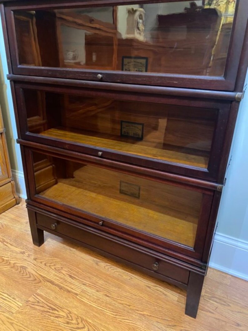 Antique Globe Wernicke 598.5 Leaded Barrister Bookcase Etsy
