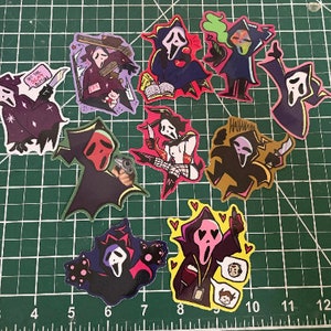 これらはゴーストフェイスのステッカーではありません