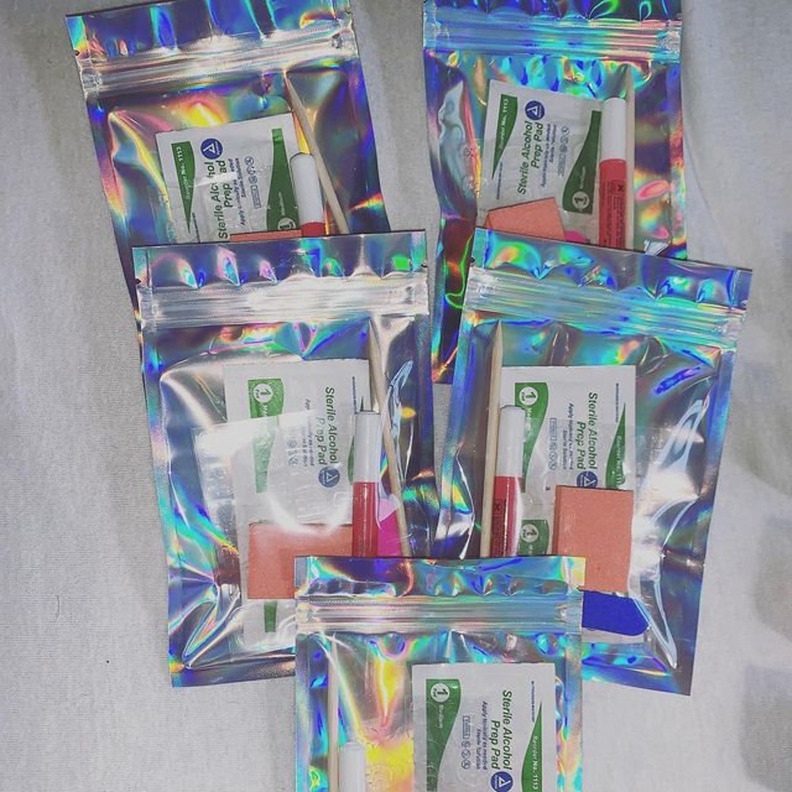 Negro con uñas de acento dorado | Etsy