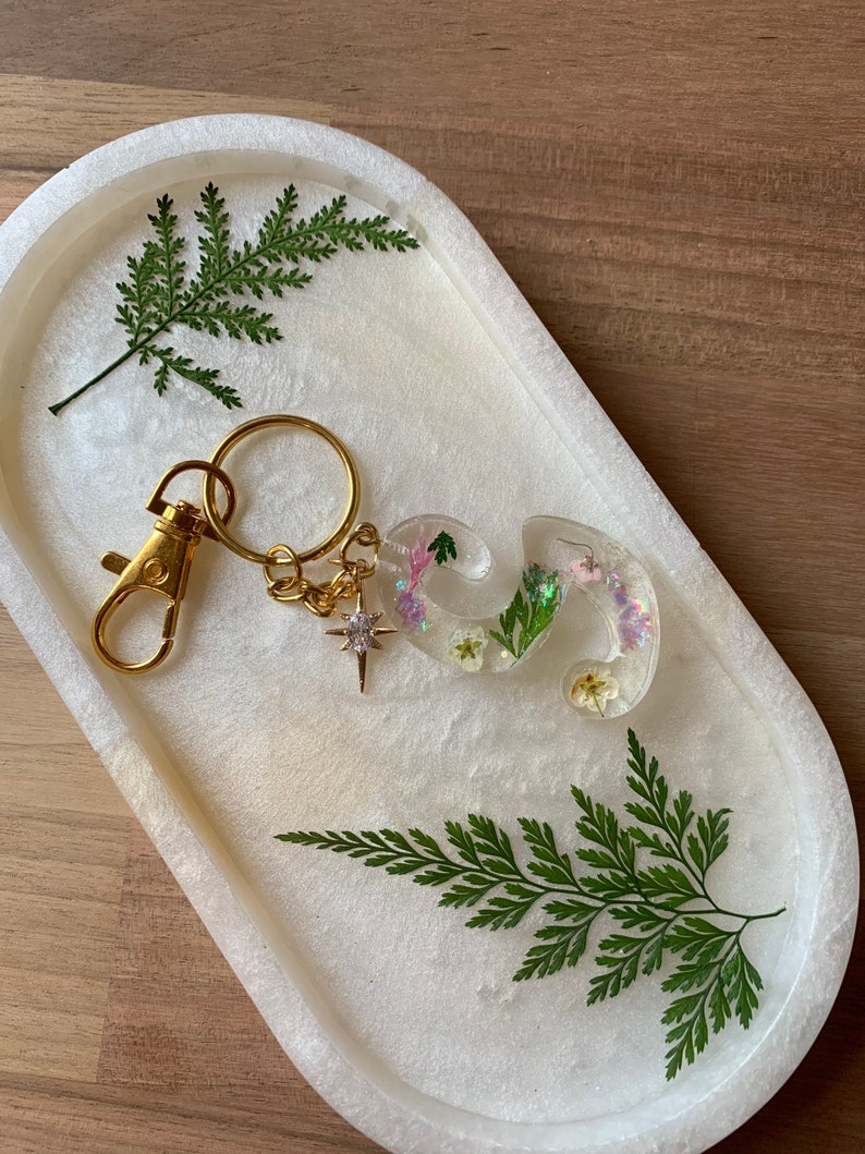 Floral keychain Letter key ring Initial keychain