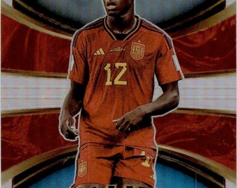 2022 Panini Select FIFA Equalizers 15 Nico Williams Silver Prizm RC