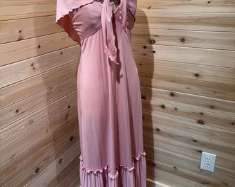 1970s Pink Goddess Maxi Dress with Shawl