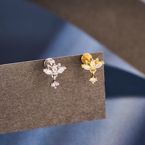 1PCS 16G Lotus Shape Dangle CZ Internally Threaded Labret Stud/Cartilage Stud/Nose Stud/Labret Stud/FlatBack Stud/Helix Stud/Gift For Her