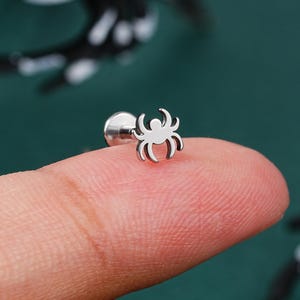 16G Spider Shape Cartilage Stud/Inner Conch Stud/Helix/Tragus Stud/Flat Back Earring/Labret Stud/Forward Helix Stud/1PCS/Halloween Jewelry