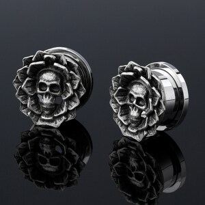 Pairs Skull Ear Gauges/Gothic Tunnel Plugs/Screw Back/Single Flare Tunnel/Stainless Steel Ear Tunnels/Halloween Ear Plugs 00g, 2g, 5/8"