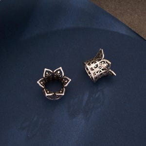 1 Pair Silver Burnished Lotus Gauge Plugs/Vintage Lotus Ear Plug Earrings/Stainless Steel Ear Gauges/Ear Expanders/Single Flare Tunnels/Gift