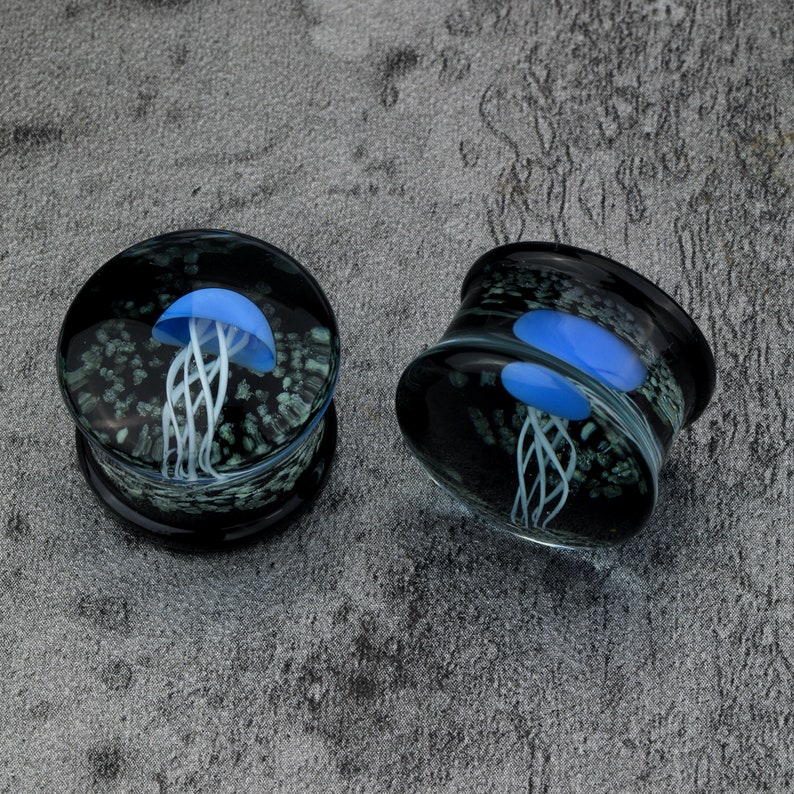 Pairs Glass Jellyfish Plug Earrings/Unique Desigh Glass Gauges/Single Flare Ear Tunnels/Expander Stretchers/0g, 00g Gauge Plugs/ 5/8, 1/2 Blue Jellyfish