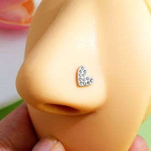 16G Heart Threadless Push Pin Labret/Nose Stud/Nose Ring/Nose Piercing/Nostril Jewelry/Nostril piercing/Nostril ring/FlatBack Cartilage/Gift