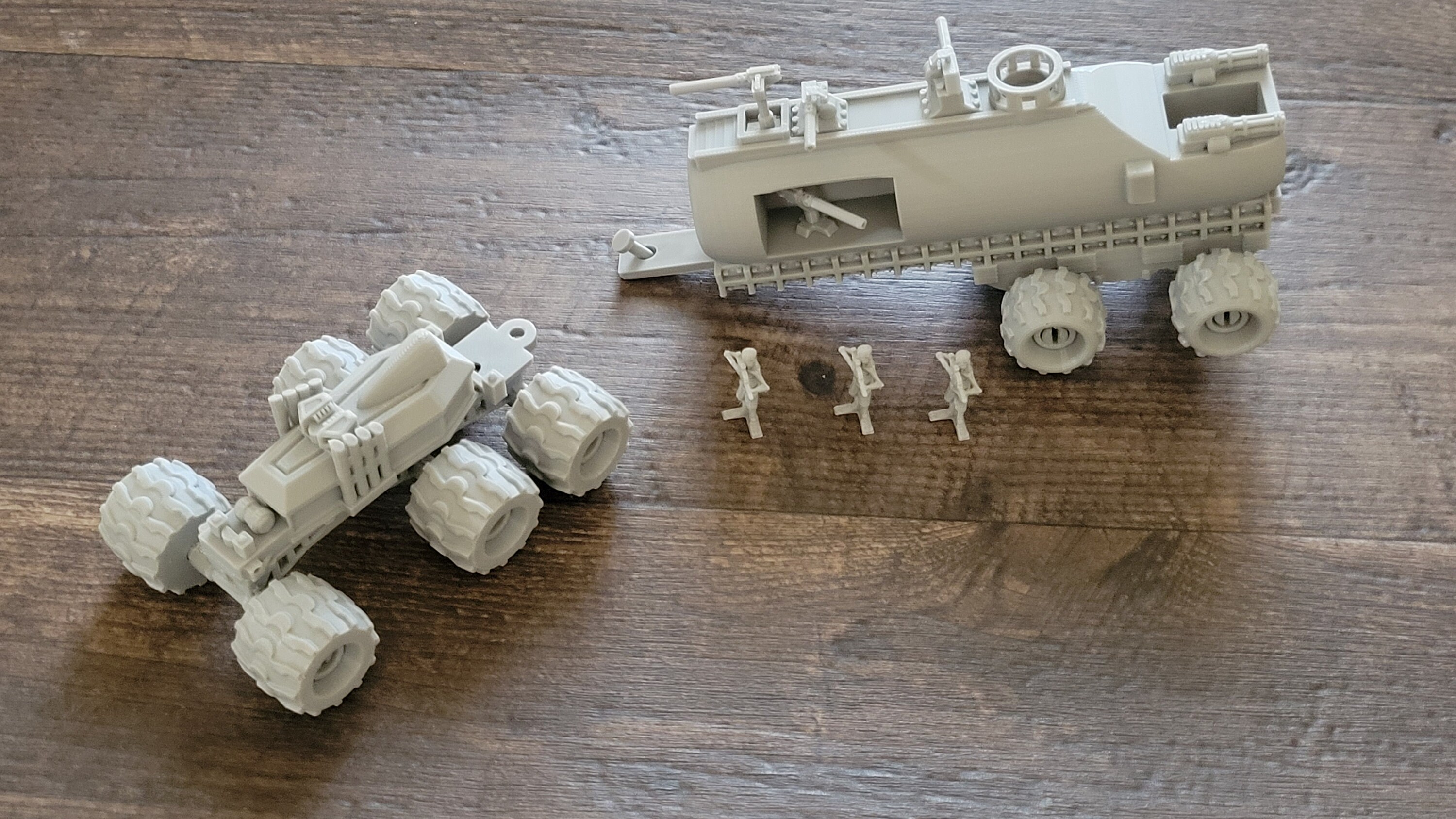 BIG HUGE WAR Rig and Tanker 3d Printed. Wheels Do Roll Comes With ...