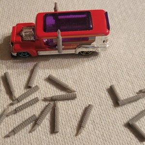 Smoke Stacks 16 items. 1/64 scale silver 3d printed.