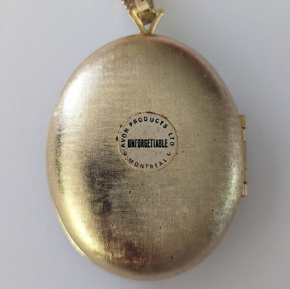 Vintage locket necklace gold tone. Large Avon per… - image 7