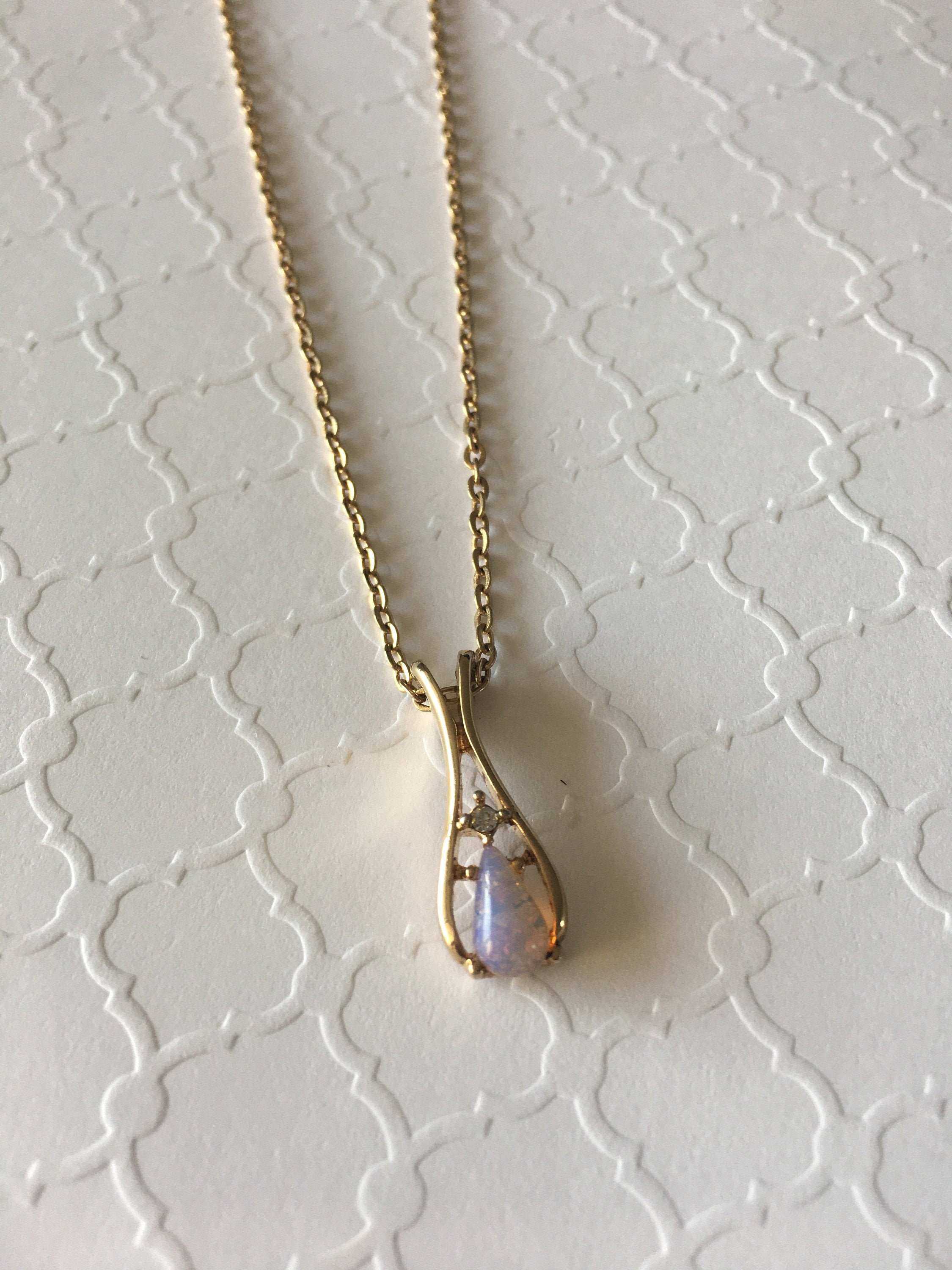 Dainty Vintage Teardrop Pendant Necklace with Rainbow Color Etsy