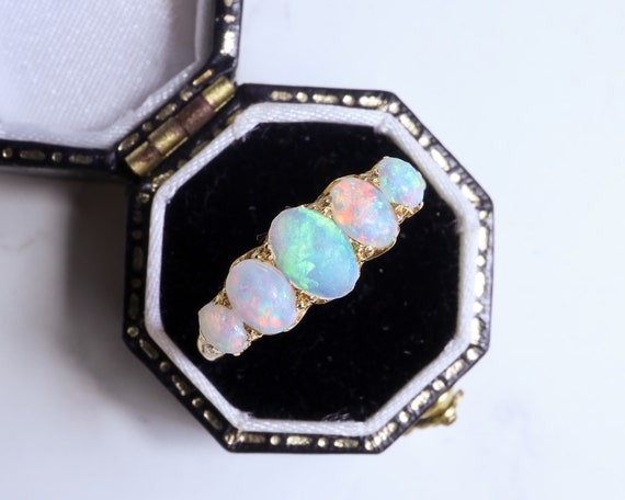 Antique Edwardian Opal Ring 18ct Gold - image 3