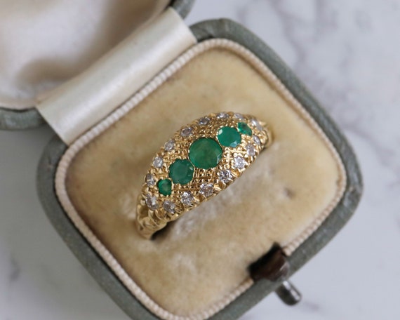 Antique Edwardian Emerald and Diamond Gypsy Ring - image 4