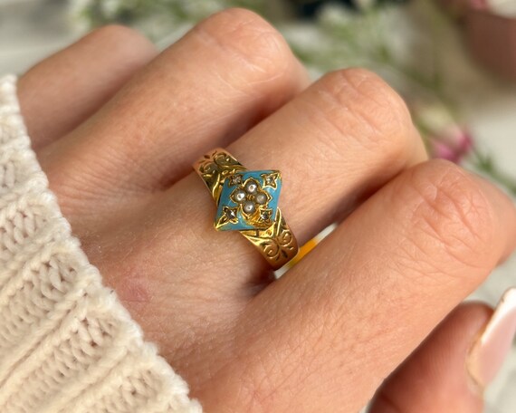 Victorian Enamel and Diamond Ring 18ct Gold - image 3