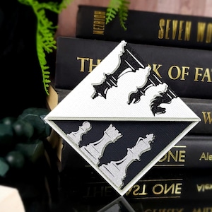 Chess Corner Bookmark, Page Corner Bookmark, Chess Piece Bookmark, Bookmark for Teens, Bookmark for Men, Personalized Bookmark, King Queen