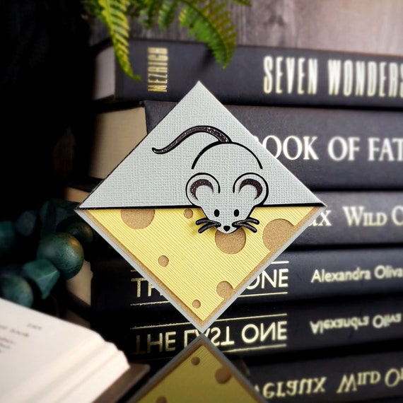 Mouse & Cheese Corner Bookmark: Personalized Reader Gift
