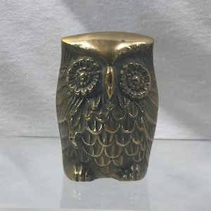 Brass owl figurine or paperweight, small vintage brass bird, 3 inches tall