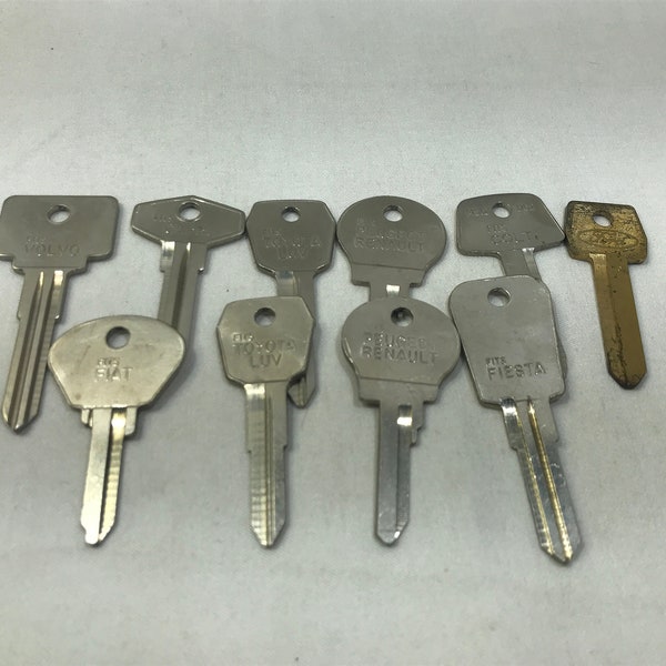 Automotive key blanks, Ford, Taylor keys, Volvo, Fiat, Toyota Luv, Capris, Colt, Renault Peugeot, Fiesta, car key blank, CHOICE Qty 1