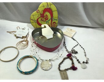 Costume jewelry lot in Brighton tin box, mixed jewelry lot of 6 pieces, necklaces, bracelets