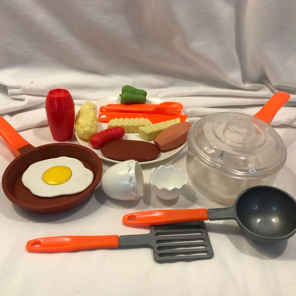 Vintage toy lot, kitchen utensil play set, 19 piece pretend play cooking set, with utensils and pretend food