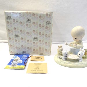 Precious Moments 1991 He Is My Inspiration figurine Enesco 523038, boy drawing