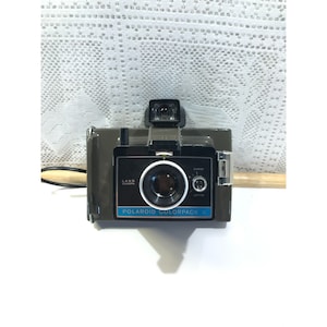 Vintage Polaroid Colorpack II camera, 1970 instant land camera