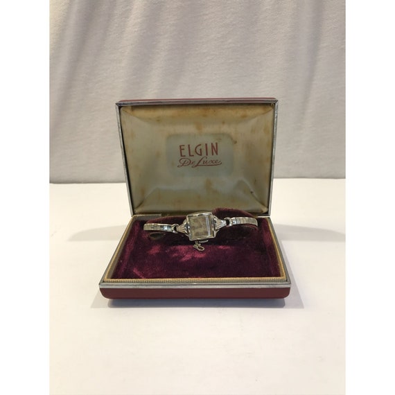 Vintage Elgin DeLuxe ladies watch in original cas… - image 1