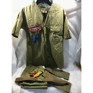 Vintage Boy Scouts of America uniform, hats shirt pants belt patches pins 1970