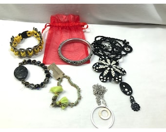 Costume Jewelry Gift Lot: Surprise Necklace & Bracelet Set