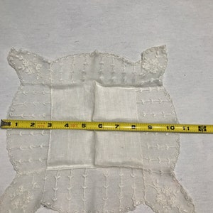 Lot de napperons, napperons vintage en tissu transparent, dentelle blanche, ensemble de mouchoirs, 2 pièces, décoration de table ou de chambre délicate image 4