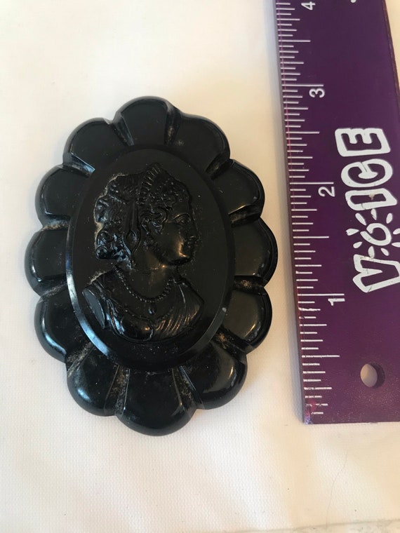 Bakelite cameo, black vintage cameo brooch pin