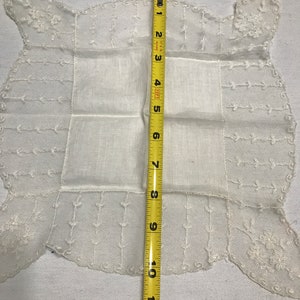 Lot de napperons, napperons vintage en tissu transparent, dentelle blanche, ensemble de mouchoirs, 2 pièces, décoration de table ou de chambre délicate image 5