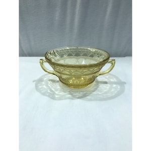 Depression Glas gelbe Glasschale mit Griffen, kleine runde Servierteller, imperfektion