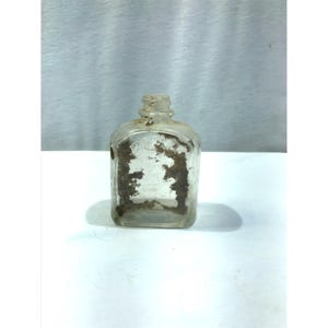 Vintage kleine glazen fles of pot, schroefdop met smalle opening, 3,5 inch hoog