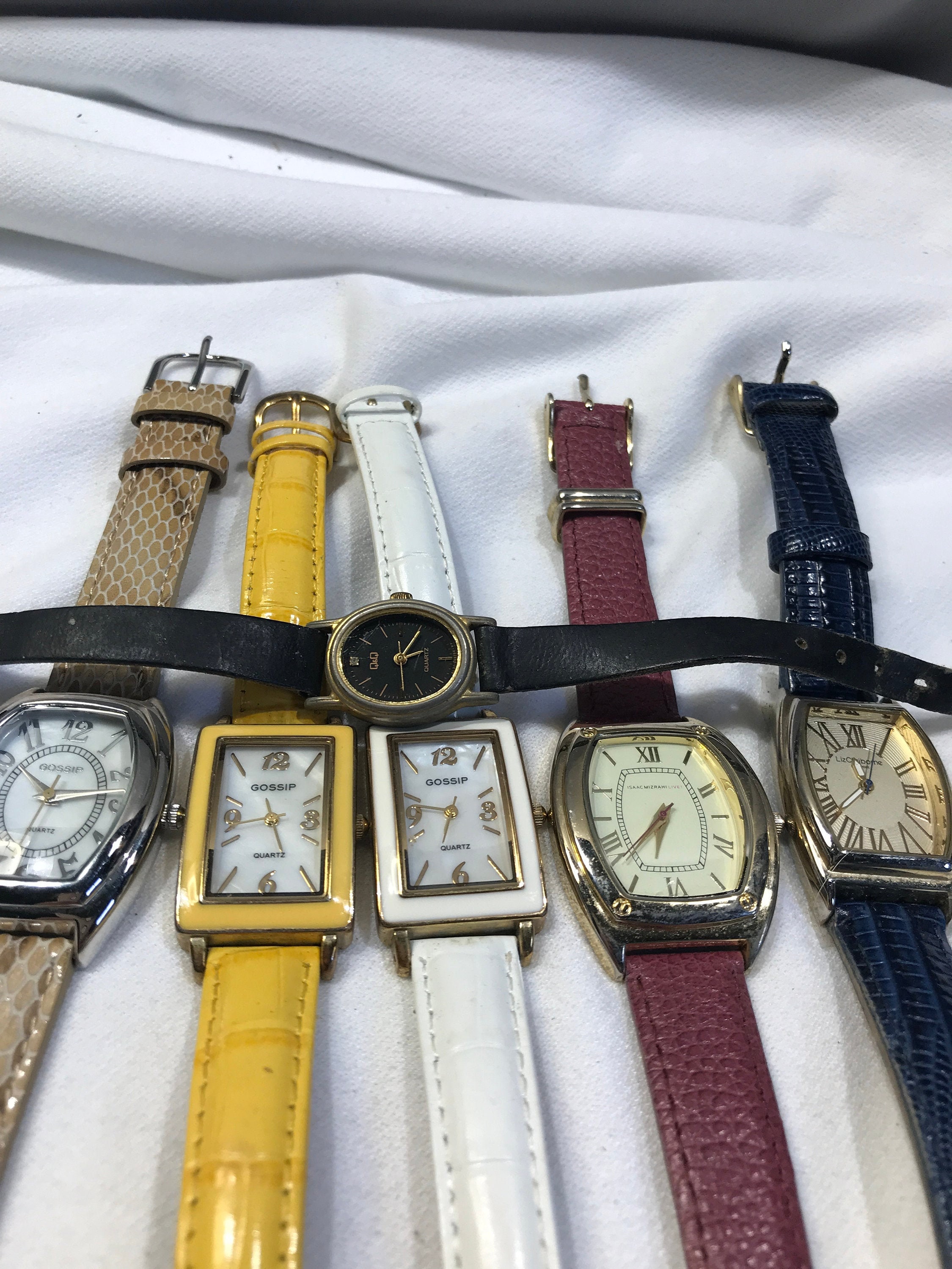 Q q Watch Etsy