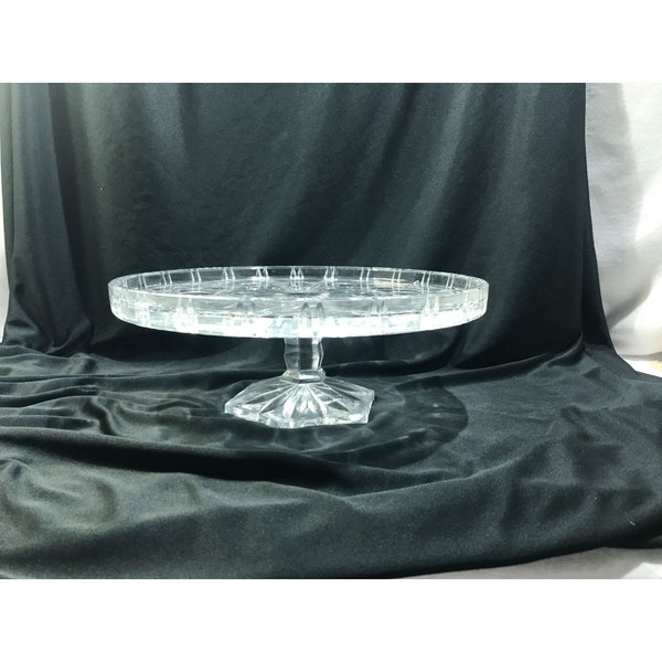 Large heavy clear cut glass cake stand, cake plate display, 11" wide