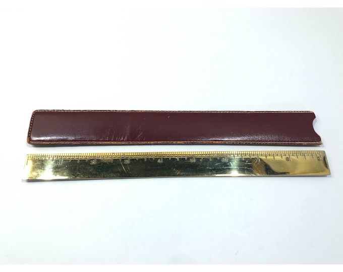 Vintage Gold Metal 9
