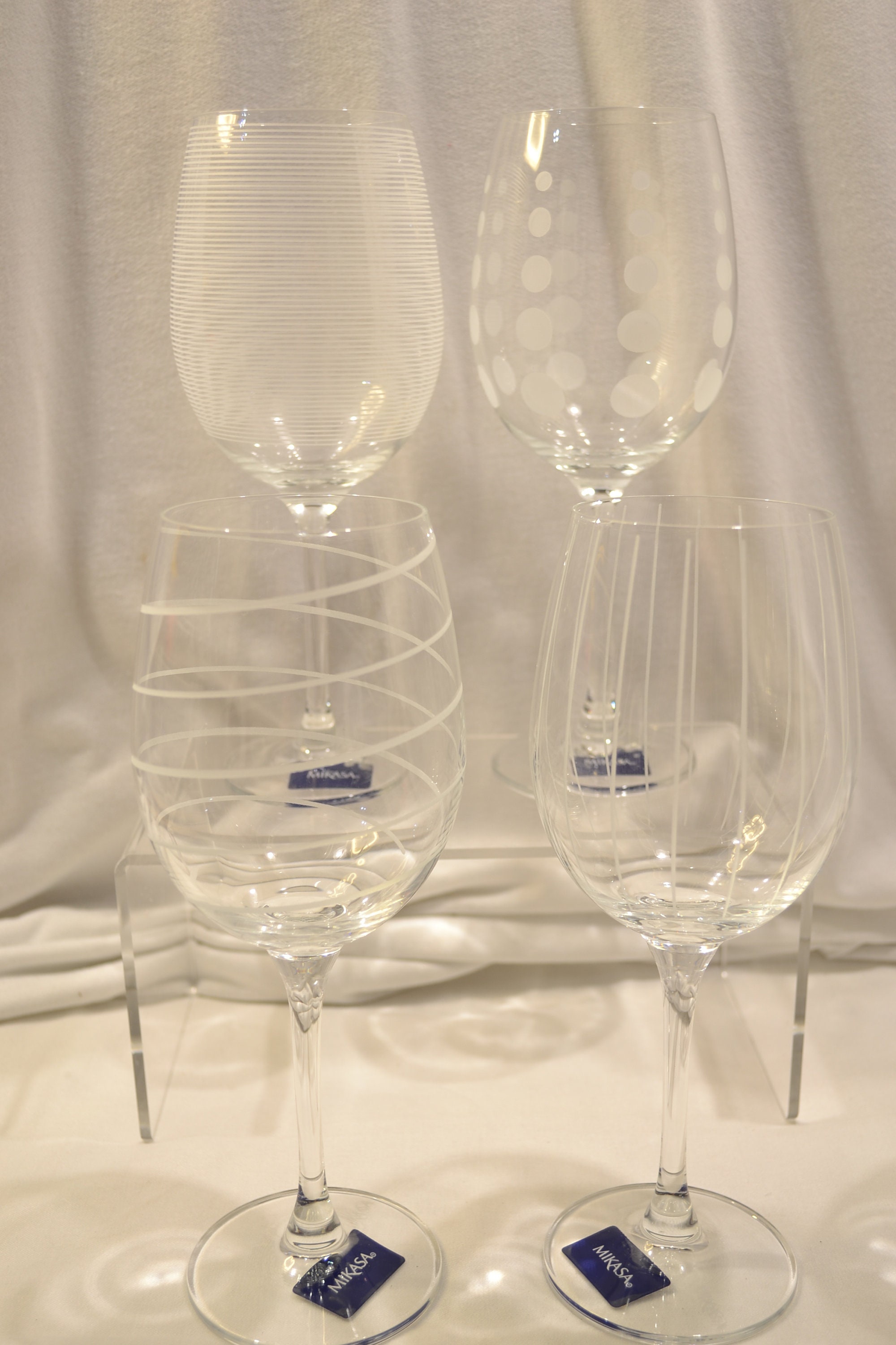 Epicure Personalized Crystal White Wine Glasses Set/4