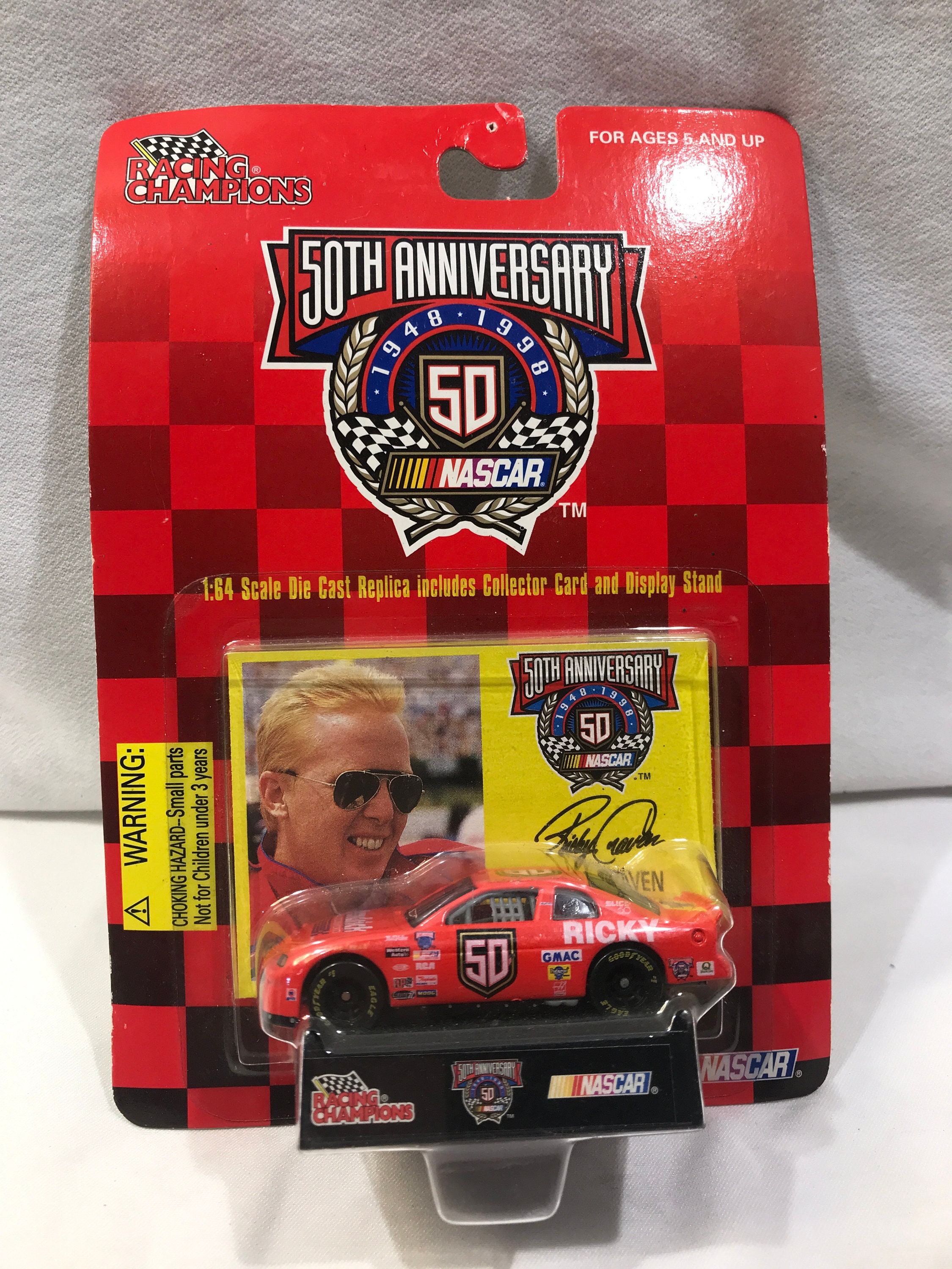 Nascar racing hotsell champions diecast cars