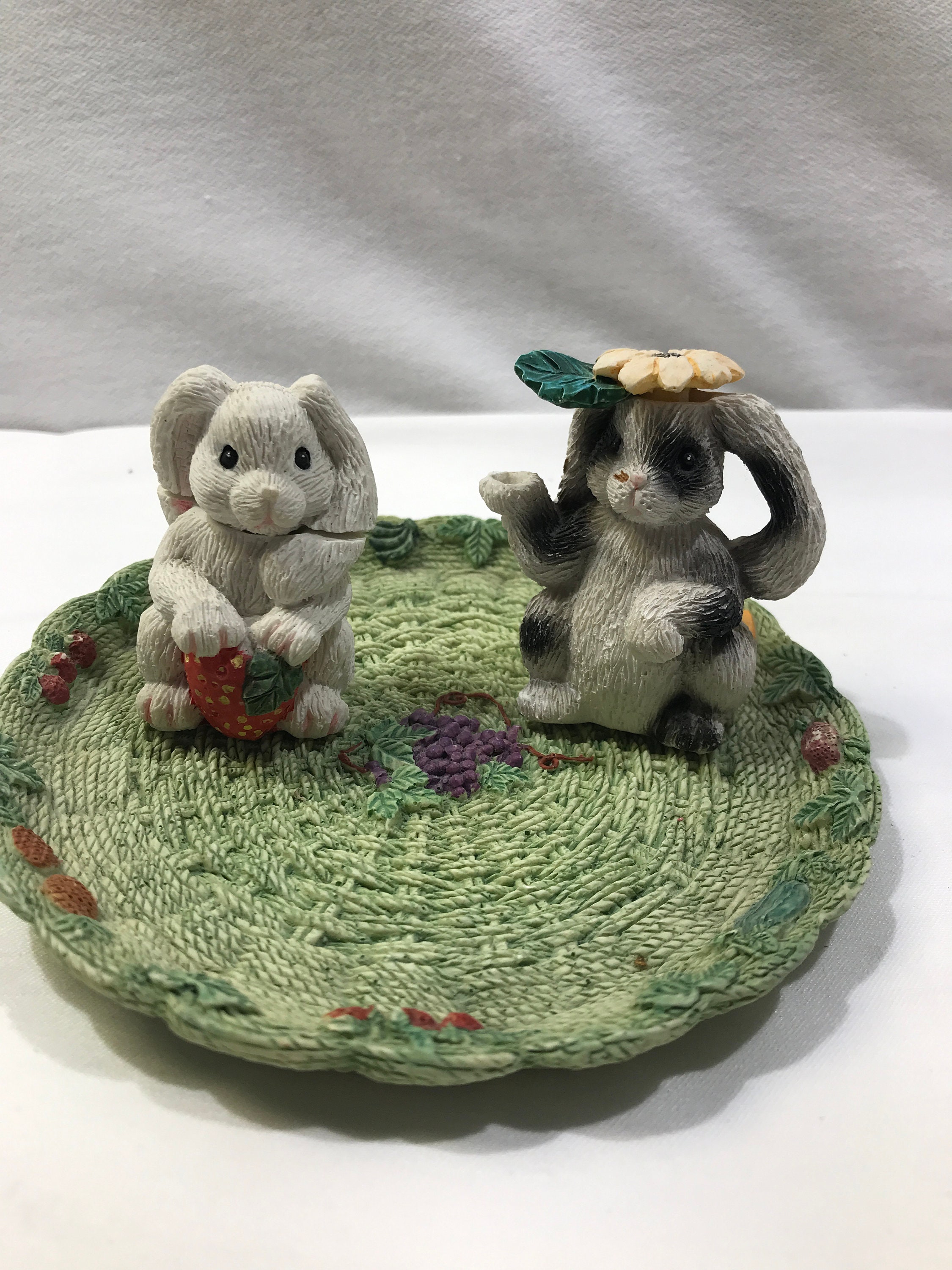 Miniature Tea Set, Easter Bunny Rabbit Theme, Small Resin 5 Pieces