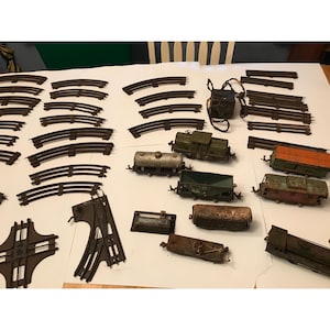 Conjunto de trem antigo de bitola O pré-guerra, lote com 44 peças, Lionel, trem de suprimentos do exército Marx, peças de trilho, metal da década de 1920