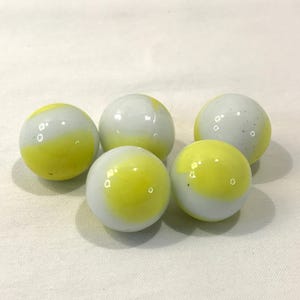 Yellow and white glass shooter marble set of 5 glass marbles, 7/8&quot; large