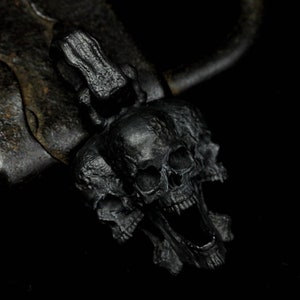 Gothic necklace dark aesthetic three-sided roaring skull pendant cyberpunk power symbol ghost horror jewelry 925 silver brass men and women